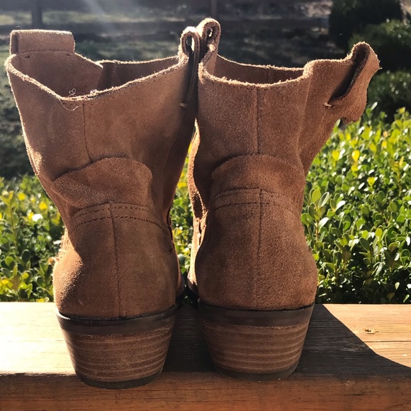 Dolce Vita Booties - Picture 6 of 8